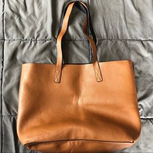 Reversible leather tote